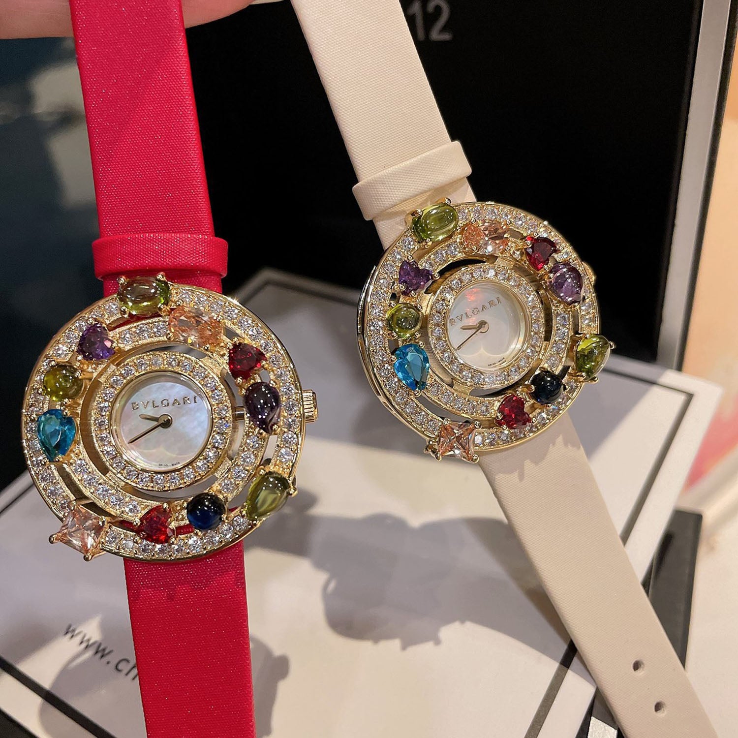 Bvlga*i - Luxury Jewelry Collection Exquisite Timepiece