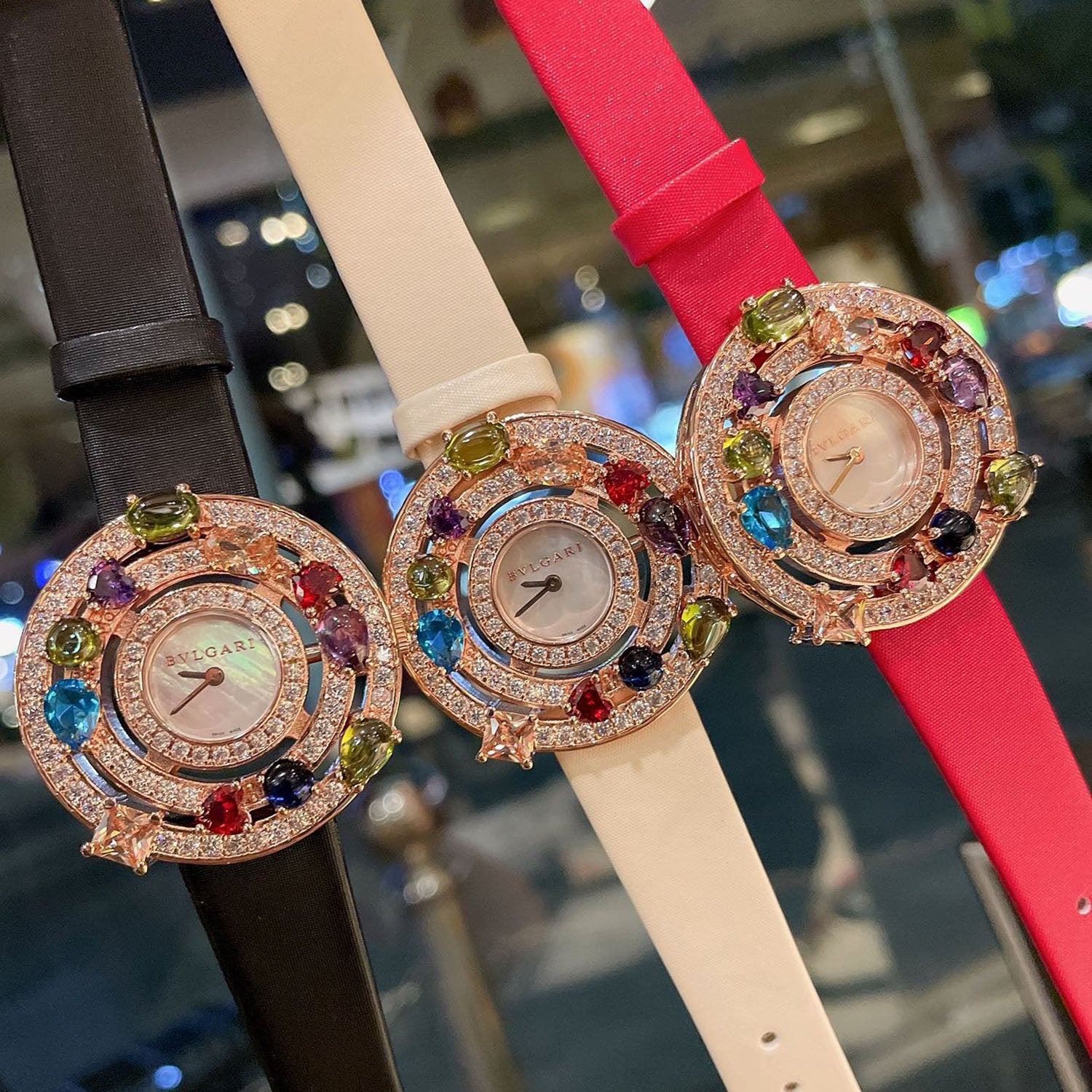 Bvlga*i - Luxury Jewelry Collection Exquisite Timepiece