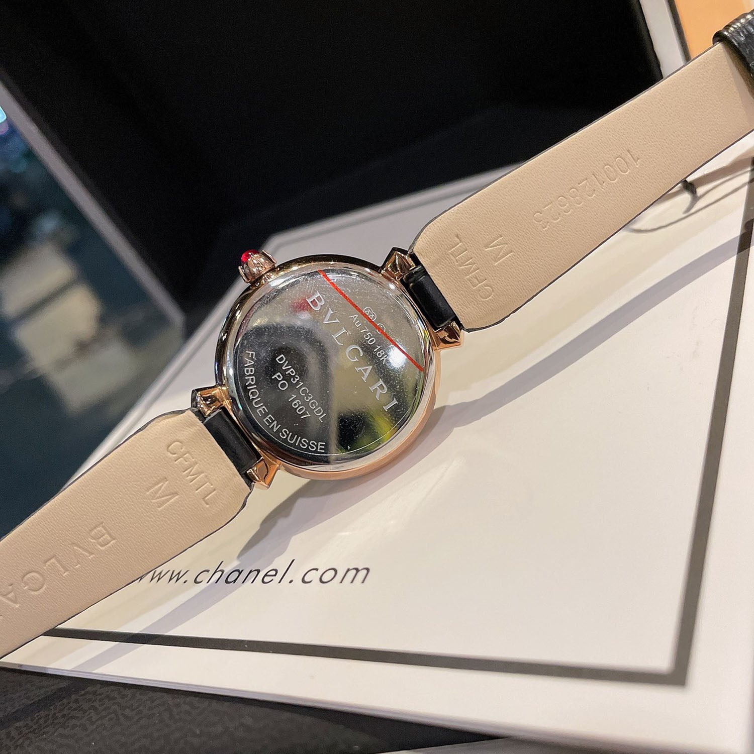 Bvlga*i - Luxury Jewelry Collection Exquisite Timepiece