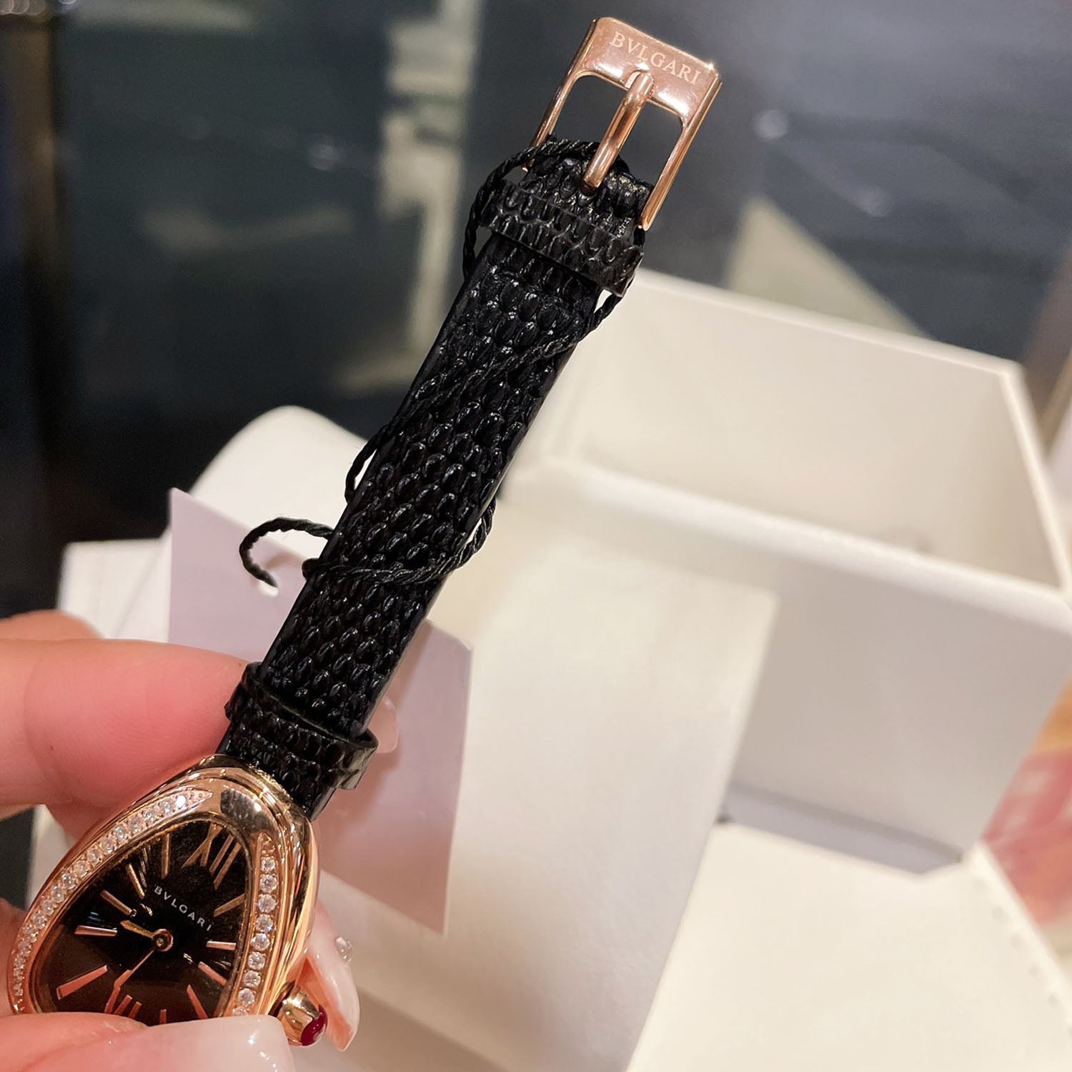 Bvlga*i Serpenti Watch