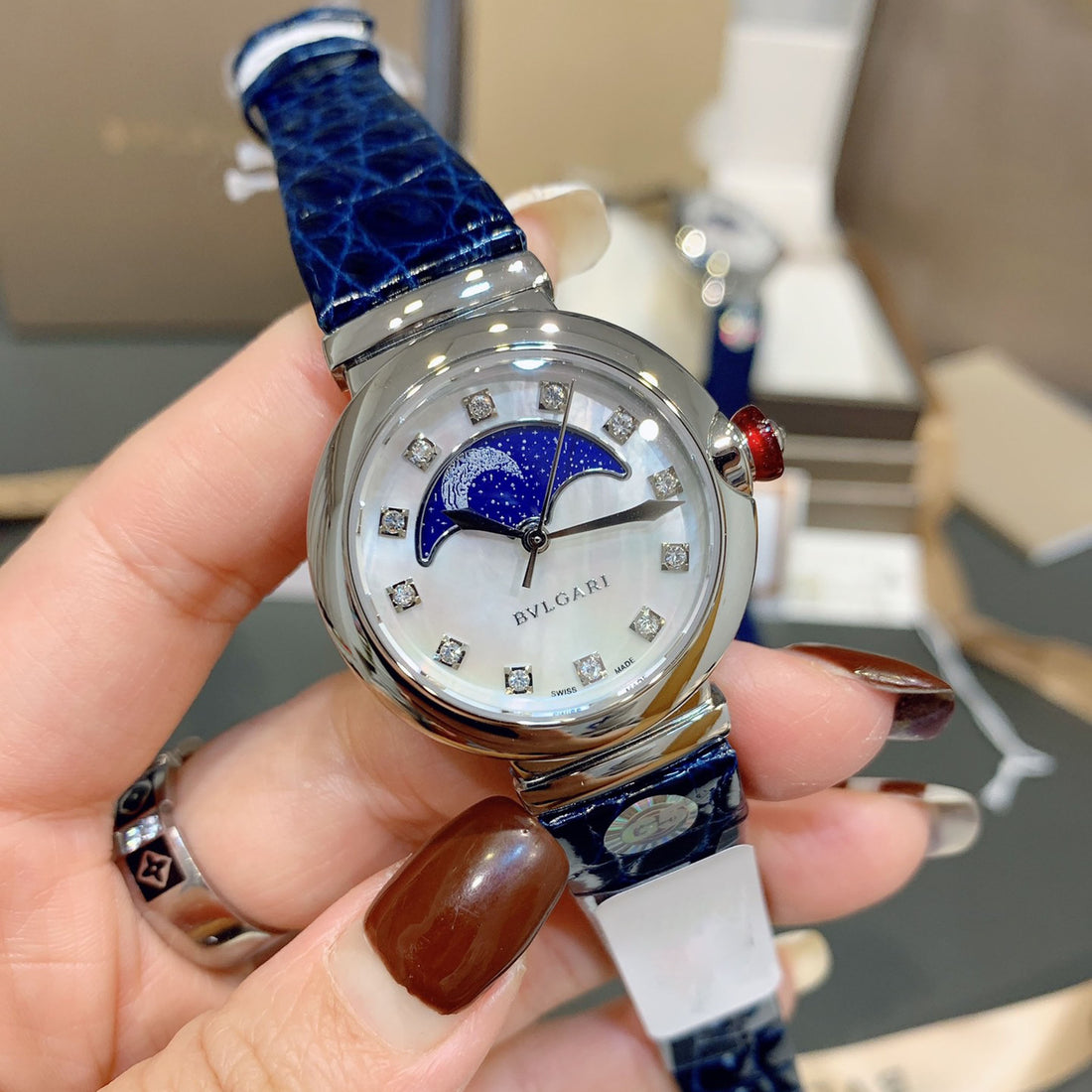 Bvlga*i - Moon Phase Watch