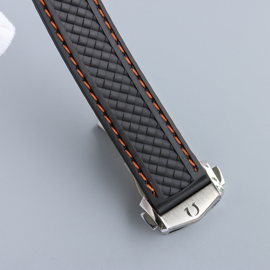 Omeg* Seamaster Aqua Terra 150M