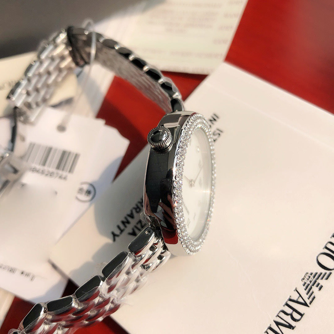 Arma*i - Fashion Casual Ladies' Watch with Steel Bracelet