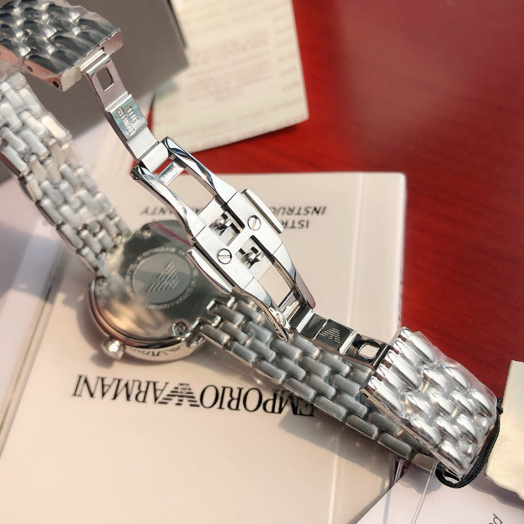 Arma*i - Fashion Casual Ladies' Watch with Steel Bracelet