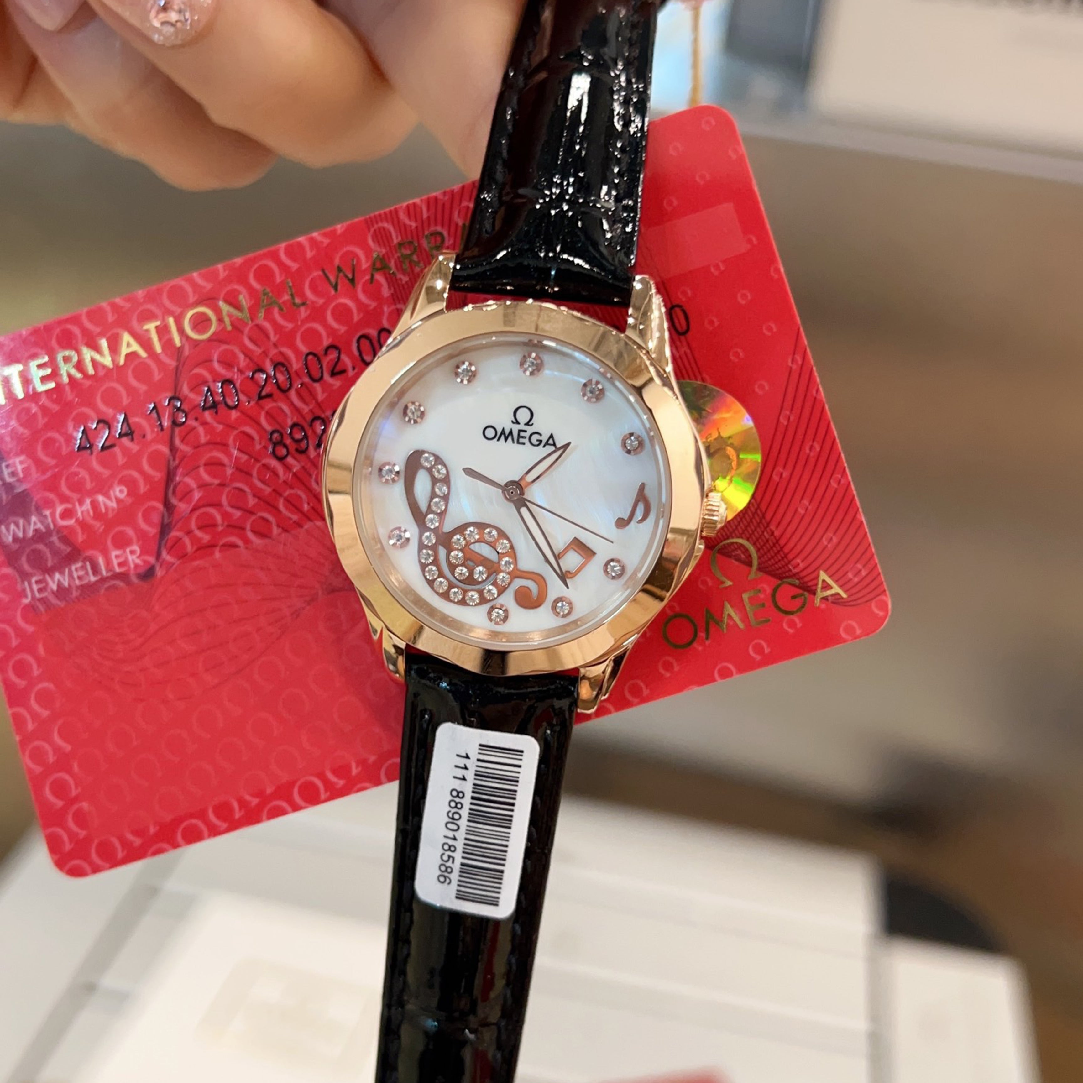 Omeg* - Women's Quartz Watch 36MM