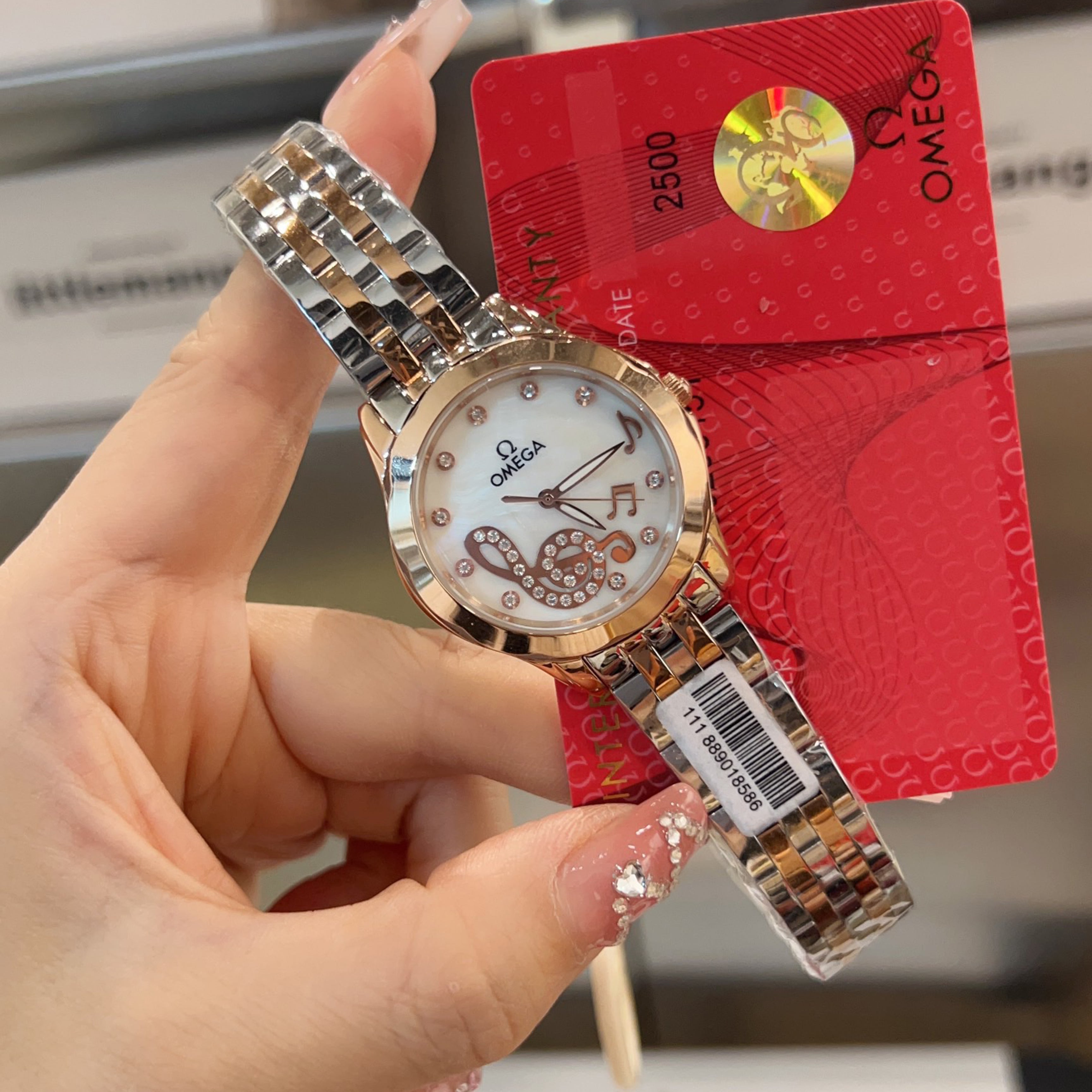 Omeg* - Women's Quartz Watch 36MM